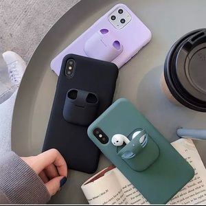 New! 2 in 1 Iphone 11 Silicone Case With AirPodcas